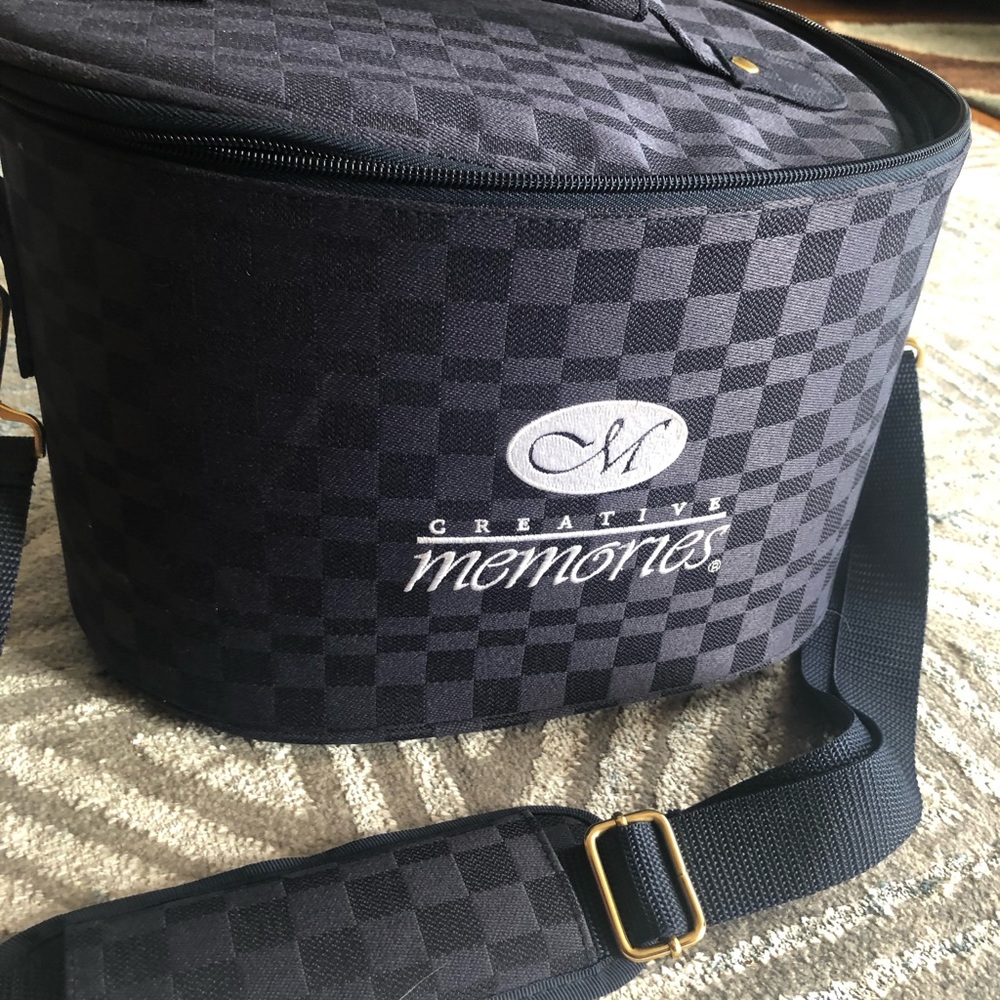 Makeup bag